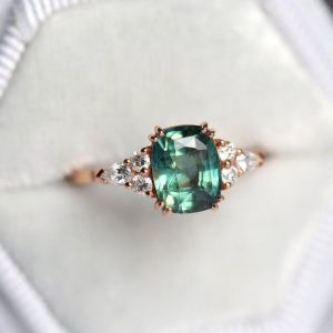 anillos de matrimonio con esmeraldas